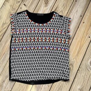 THML Women's Black Sleeveless Embroidered Top Size M